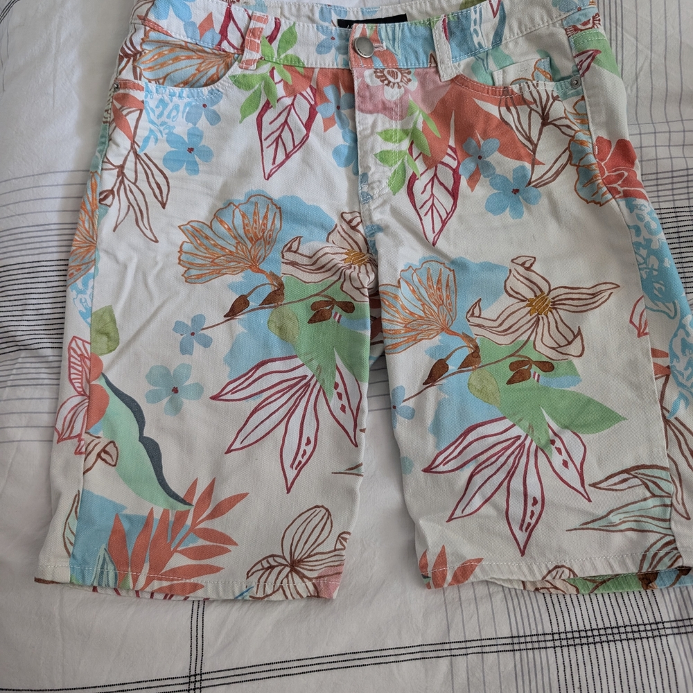 Marc Cain Floral Bermuda Shorts in White, Blue, Green & Coral